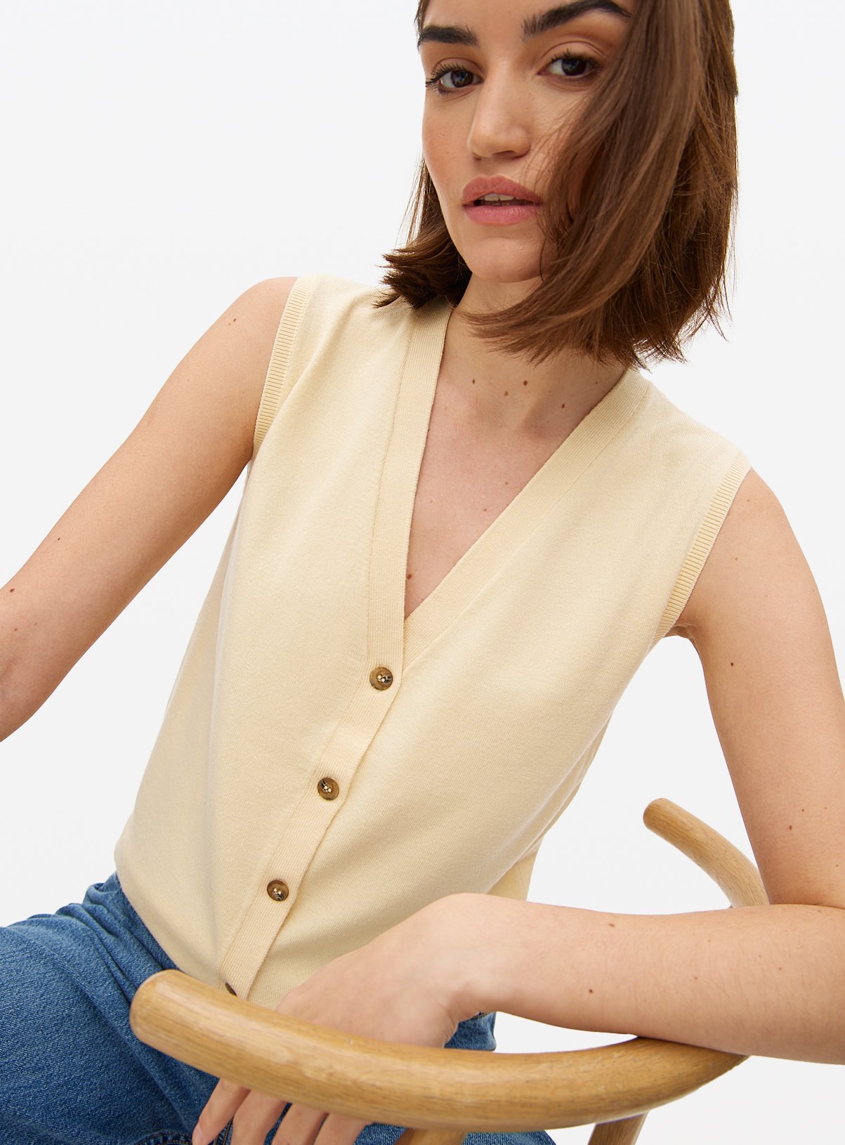 Light Yellow Button Soft Touch Sleeveless Vest 20 - Image 3 thumbnail